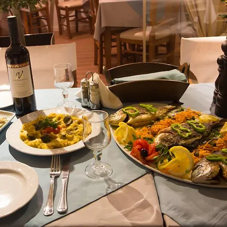 Mathios Hotel 3*