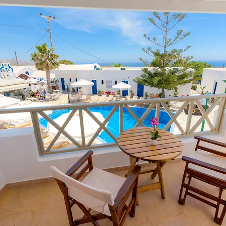 Mathios فندق 3*