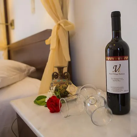 Otel Mathios 3*