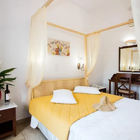 Hotel Mathios Akrotiri (Santorini)