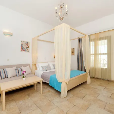 Mathios Hotel Akrotiri (Santorini)