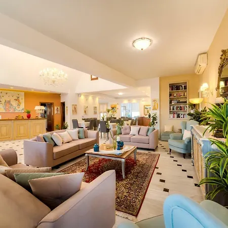 Hotel Mathios 3*